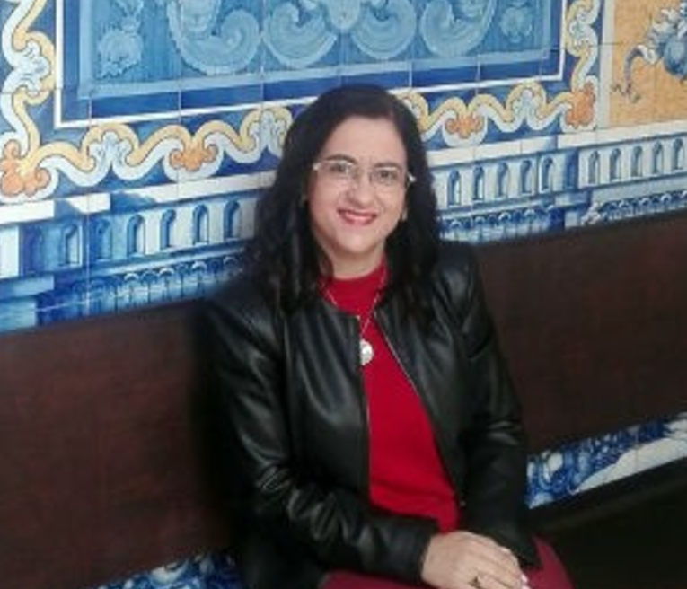 Carla Furtado: Advogada independente ao serviço do direito